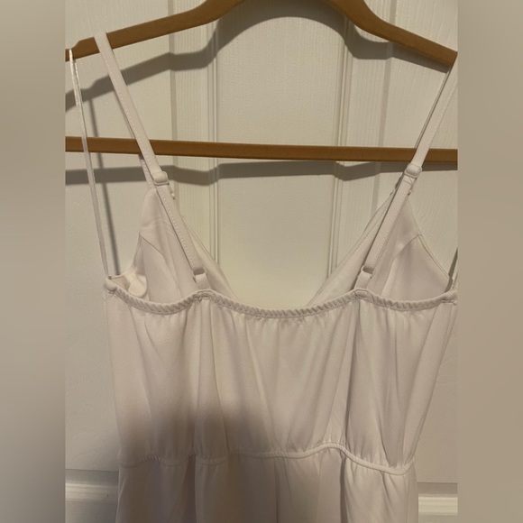 NWOT White Jumpsuit Francesca’s - Picture 5 of 7